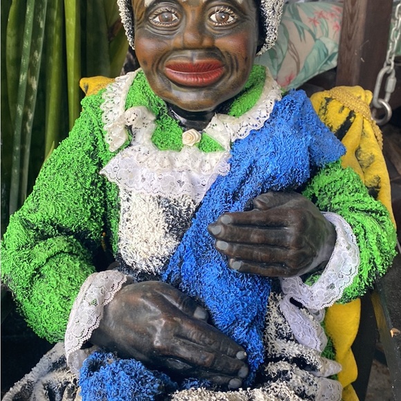 Oh man and lady and rocking chair $60 for both - Picture 2 of 4